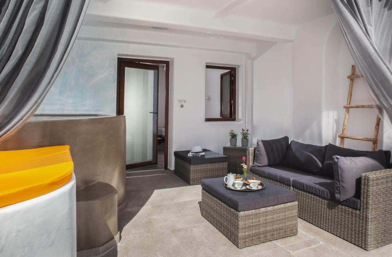 Irene City Villas ฟิรา ภายนอก รูปภาพ